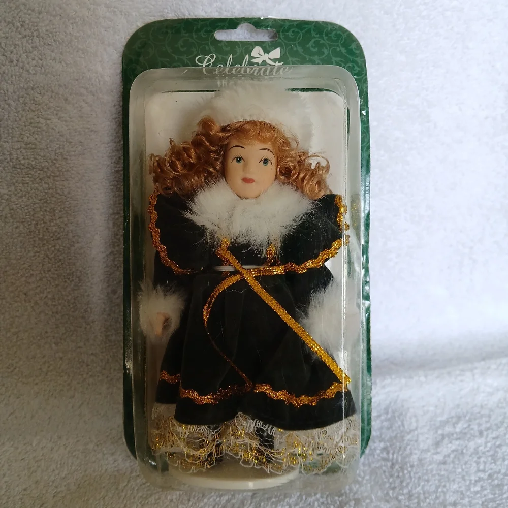 Celebrate Holiday Angel 5 1/2 Inch Hand Painted Bisque Porcelain Doll Sears 2002